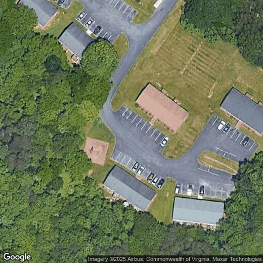 128 Brambleridge Ct, Lynchburg, VA 24502 Room for Rent in Lynchburg