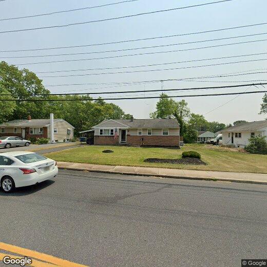 Primary Photo - 702 Heston Rd