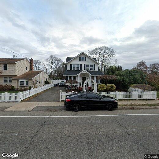 Primary Photo - 382 Melville Rd