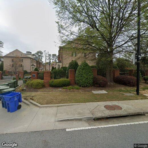 Foto principal - 3475 Roxboro Rd NE