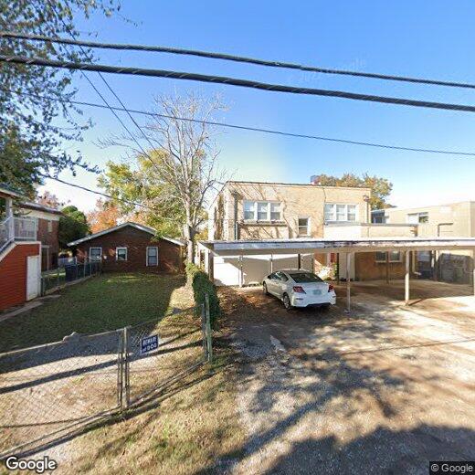 Primary Photo - 2716 N Robinson Ave