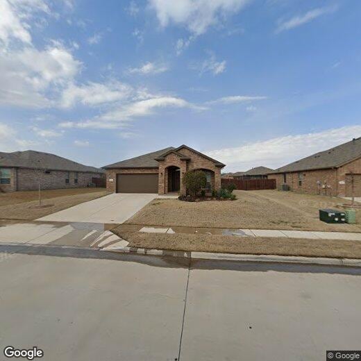 Primary Photo - 415 Helm Ln
