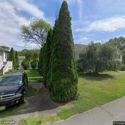 Primary Photo - 7 McKinnon Pl