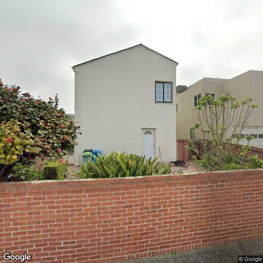Foto principal - Exquisite 4 Bd / 3.5 Ba Home in Highly Des...