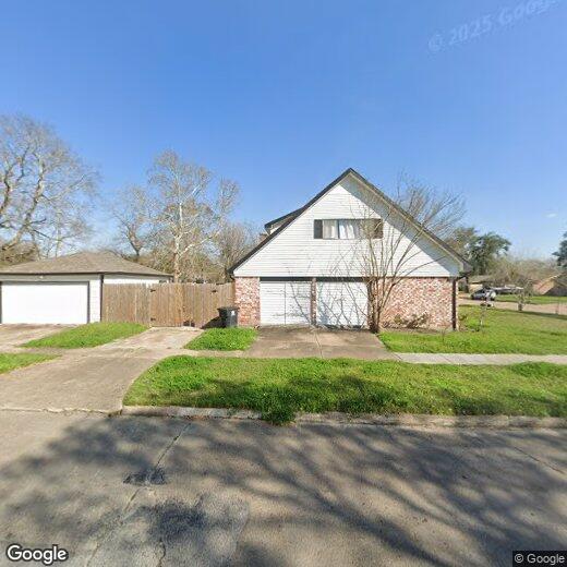 Primary Photo - 12230 Fairpoint Dr