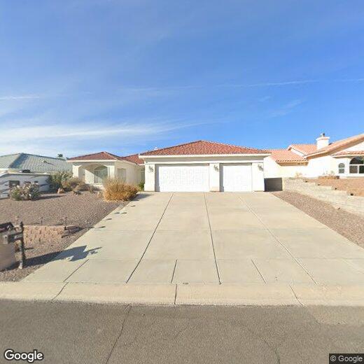 Foto principal - 2459 N Ridge Ave