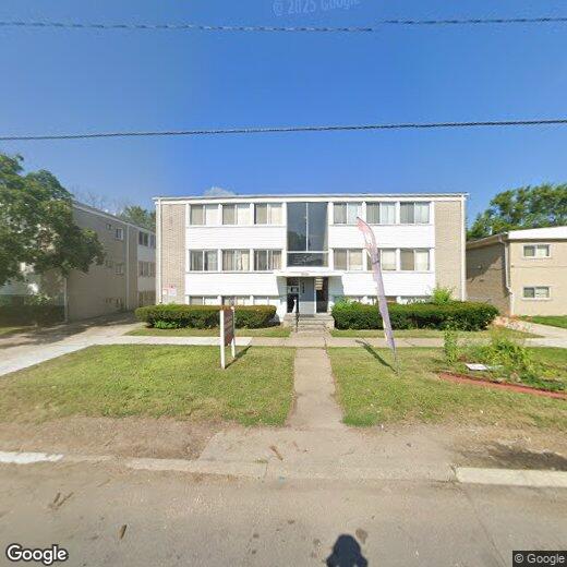 Primary Photo - 15101 Greenfield Rd