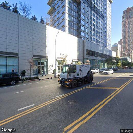 Primary Photo - 1 River Place