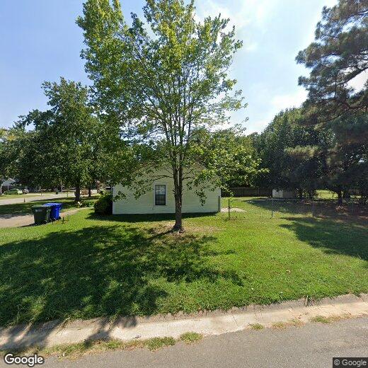 Primary Photo - 33 Brierwood Cir