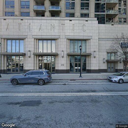 Foto principal - 270 17th St NW