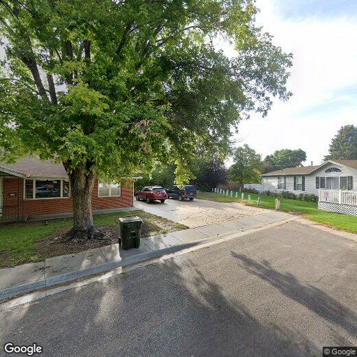 105 S Erma Ave, North Platte, NE 69101 Apartment for Rent in North