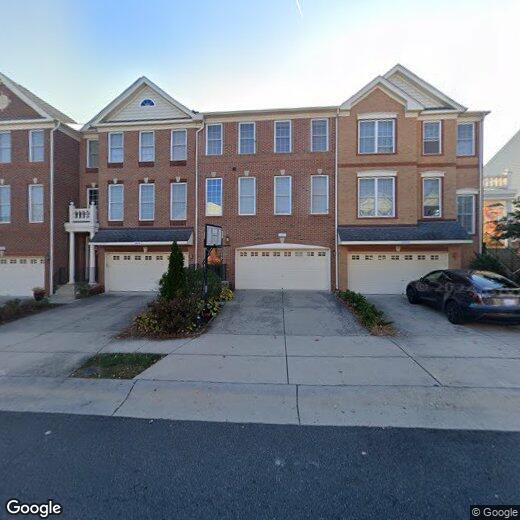 Primary Photo - 25657 America Square