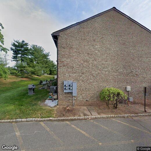 52 Village Green Way, Hazlet, NJ 07730 Condo for Rent in Hazlet, NJ