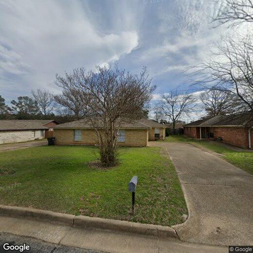 Foto principal - 4714 Edinburgh Dr