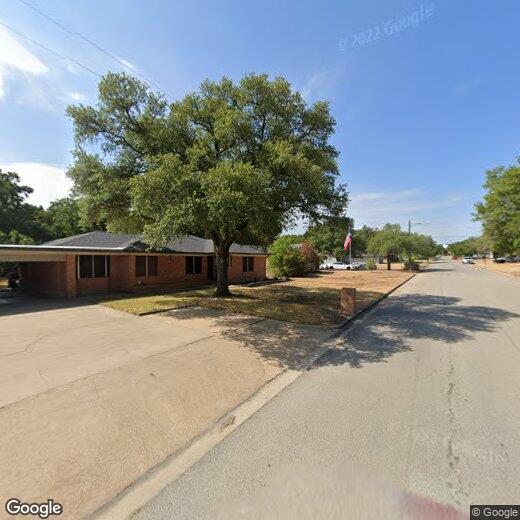 Primary Photo - 309 W Brookside Dr