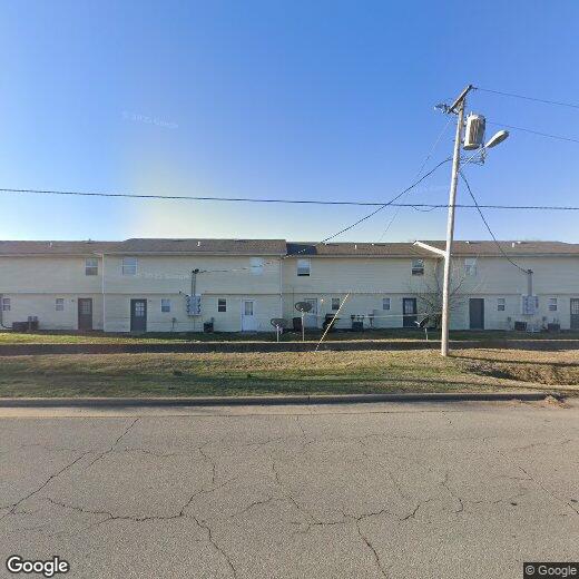 Primary Photo - 2 Bedroom Townhouse / Call 417-781-4183