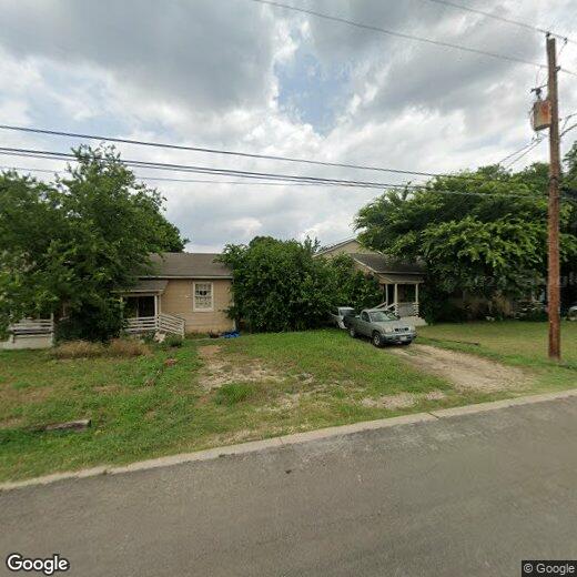 Primary Photo - 512 Lockhart St