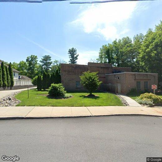Primary Photo - 426 W Laurel Ave
