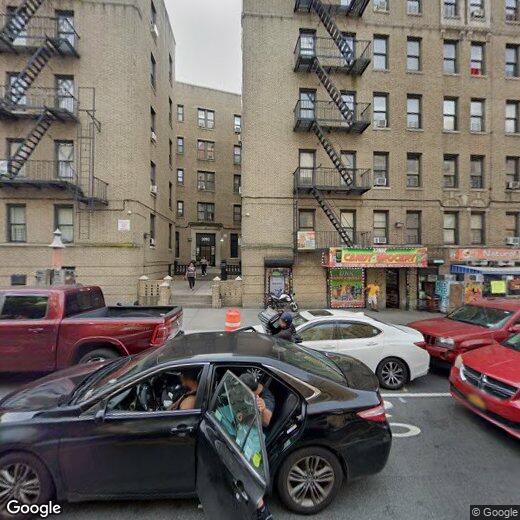 Primary Photo - 2690 University Ave