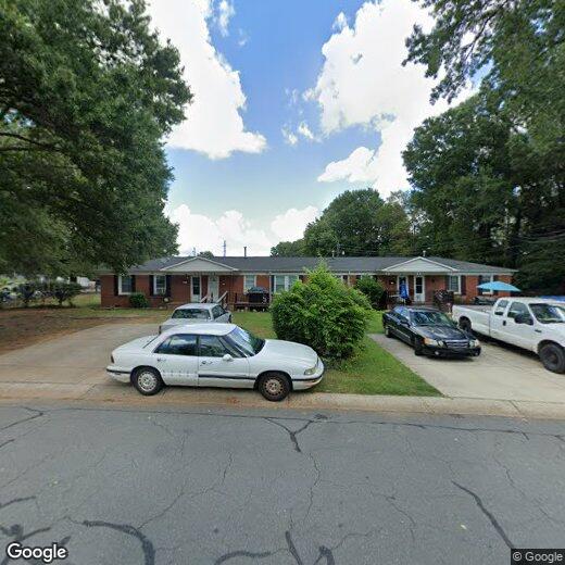 Primary Photo - 510 Alpha St