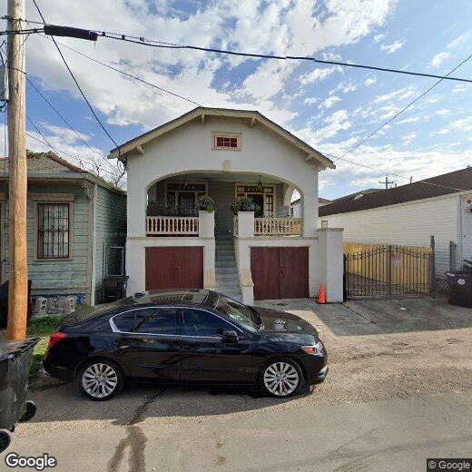 Primary Photo - 2409 Saint Ann St