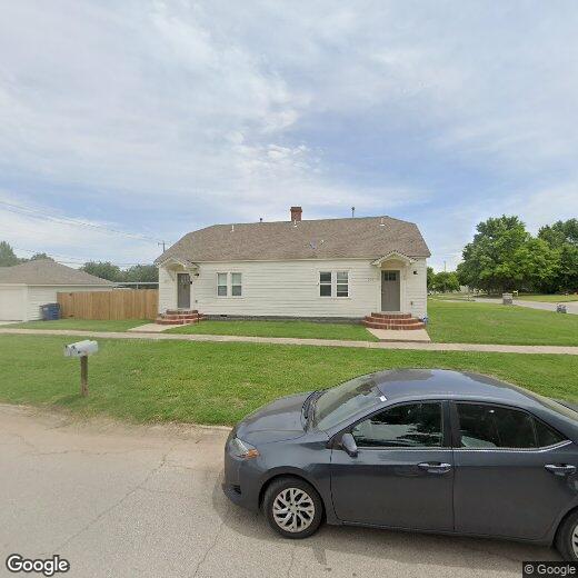 217 S Moore Ave, El Reno, OK 73036 Townhome Rentals in El Reno OK