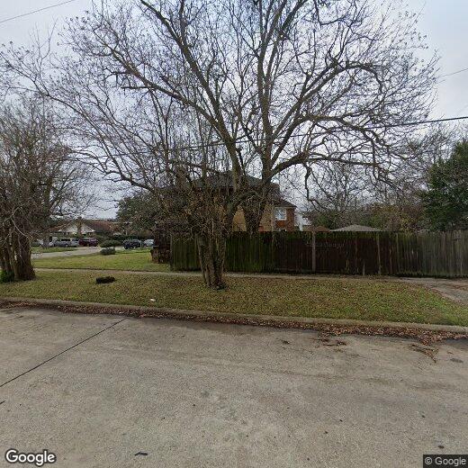 Primary Photo - 2119 Isabella St