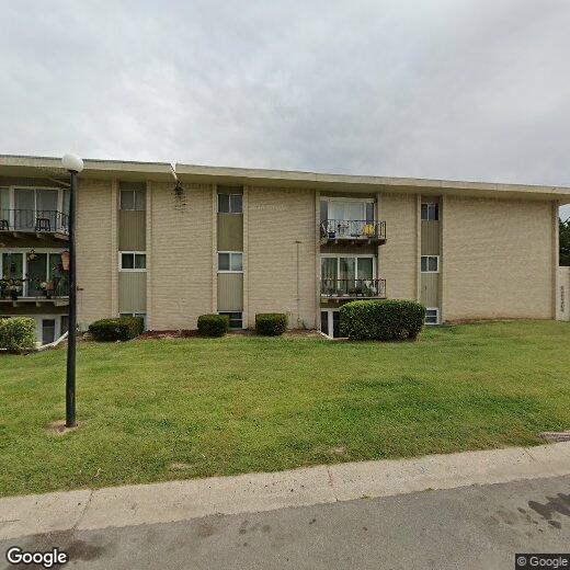 Primary Photo - 2807 Pembroke Ln