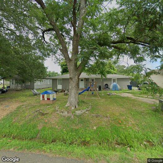 Foto principal - 204 N 5th St