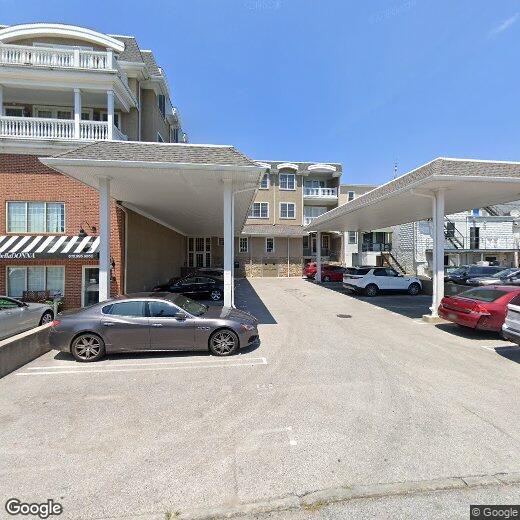 108 E Lancaster Ave Unit D1, Wayne, PA 19087 Condo for Rent in Wayne