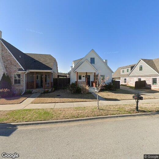 Primary Photo - 3819 W Maclura Way