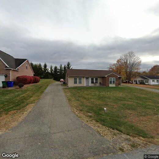 Foto principal - 2 Bedroom 1 Bathroom Duplex