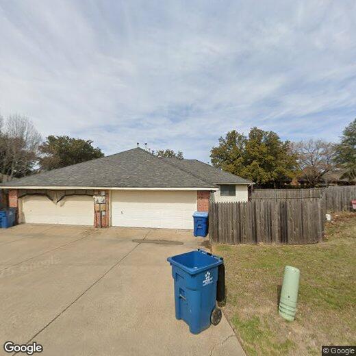 Foto principal - 820 Summit Dr