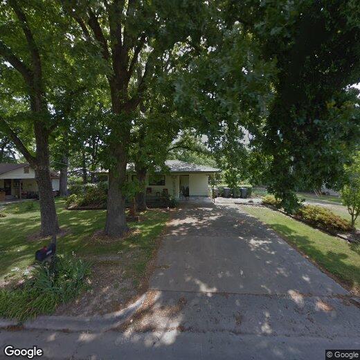 Primary Photo - 2106 Spring Ave SW