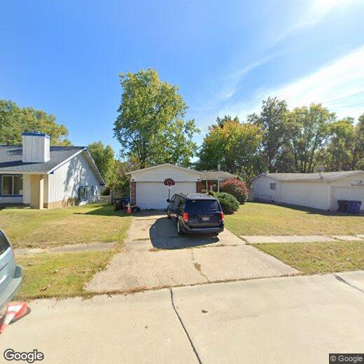 Primary Photo - 1313 Kew Gardens Dr