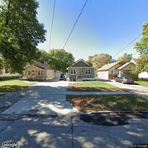 Primary Photo - Great house - 2 bedrooms & 2 bathrooms