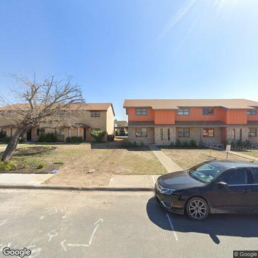 Primary Photo - 3306 N 25 1/2 St