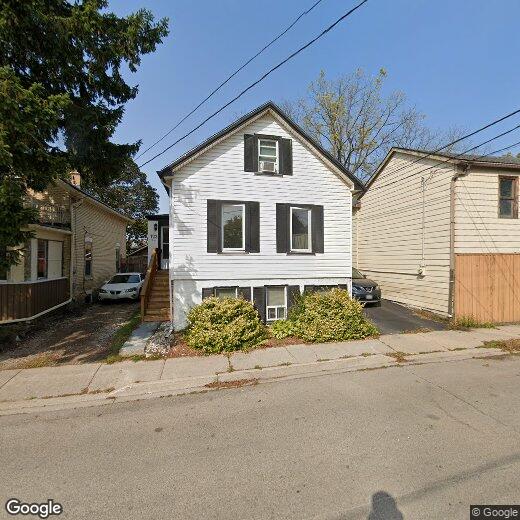 122 Montrose St N, Cambridge, ON N3H 2H4 House for Rent in Cambridge
