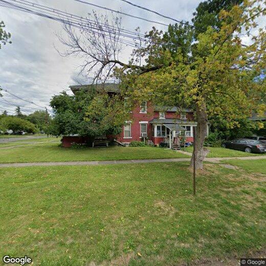 700 Vine St, Salina, NY 13088 Room for Rent in Salina, NY