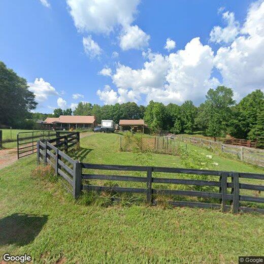 Foto principal - 7580 Bates Dr