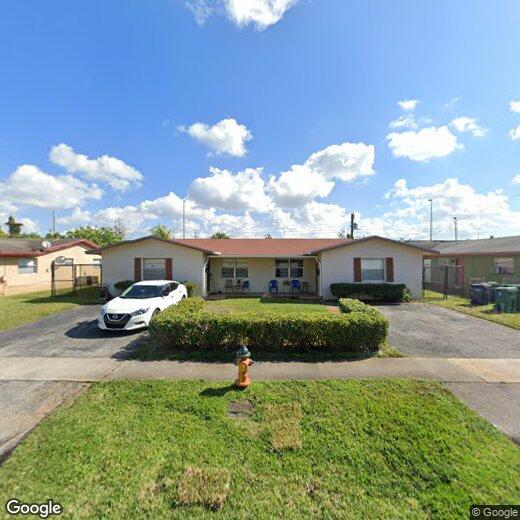 Foto principal - 1630 NW 52nd Ave