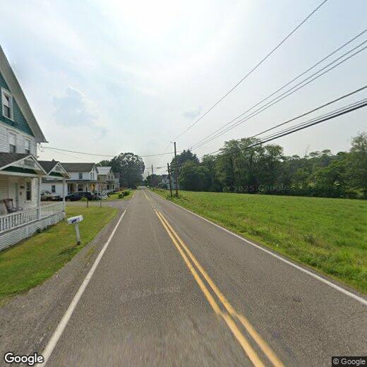 333 Pond Hill Mountain Rd Unit B, Wapwallopen, PA 18660 Room for Rent