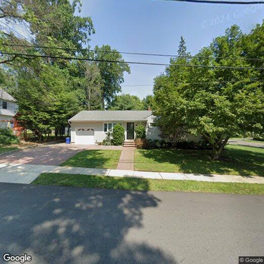 Foto principal - 862 Manhattan Ave