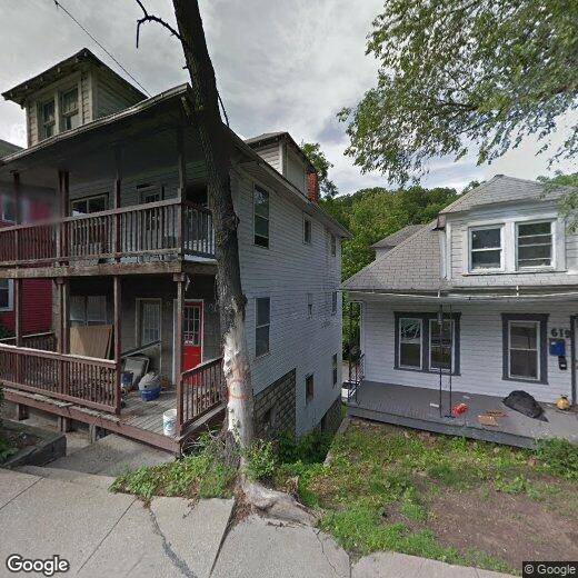 Foto principal - 601 Brockway Ave