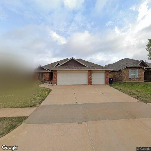 Primary Photo - 2413 SE 89th Terrace