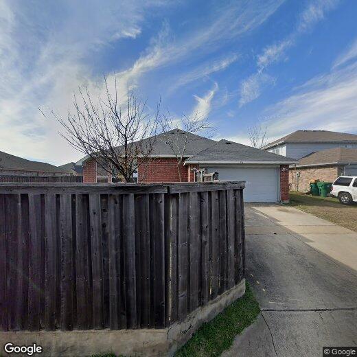 Primary Photo - 316 S Waterford Oaks Dr