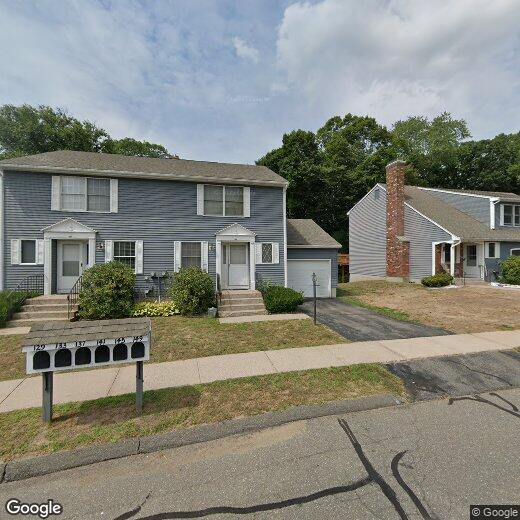 Foto principal - 141 Brighton Cir