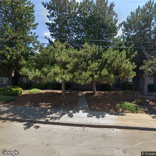 Primary Photo - 550 SW Edmunston St