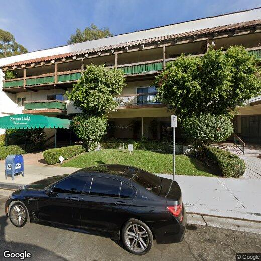 Primary Photo - 5460 White Oak Ave