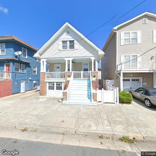 Primary Photo - 111 N Sacramento Ave